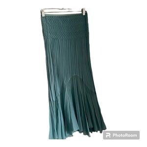 Komarov blue flared skirt